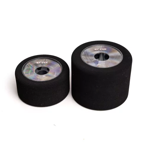 SET OF LENS TYRES 18 REAR SO- FRONT SO